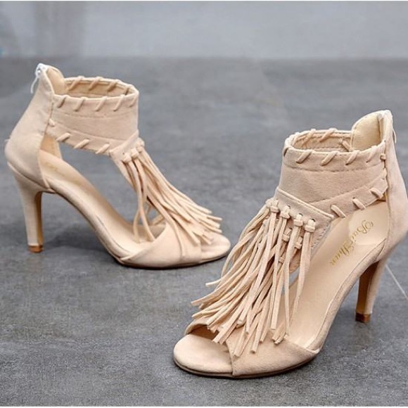 Women’s Tassel Open Toe Gladiator Beige Sandal 8.5 - Picture 10 of 12